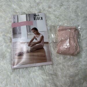 BLOCH Children’s Pink Footed Tight size CHS (4-6 year)